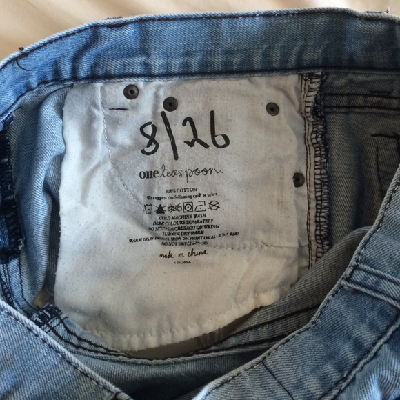 One Teaspoon Jean Shorts - Picture 2 of 4