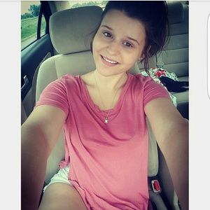 Meet your Posher, Kalie