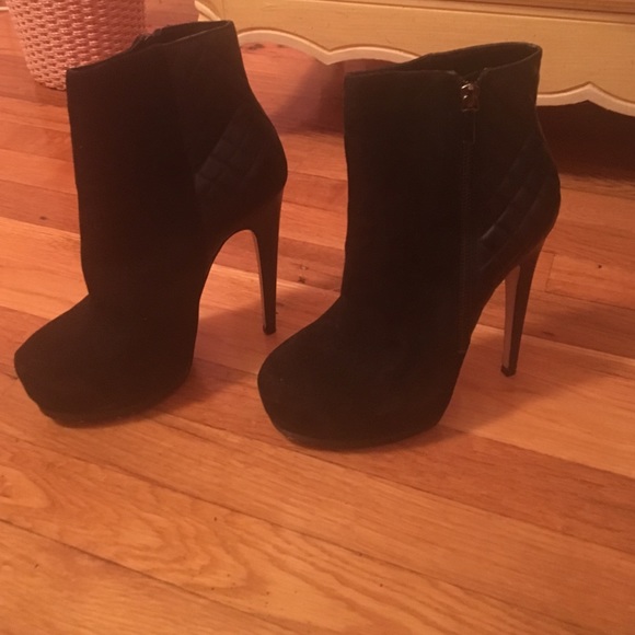 Booties - Picture 3 of 4