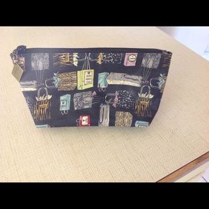 ❤$8 Nicole Miller❤