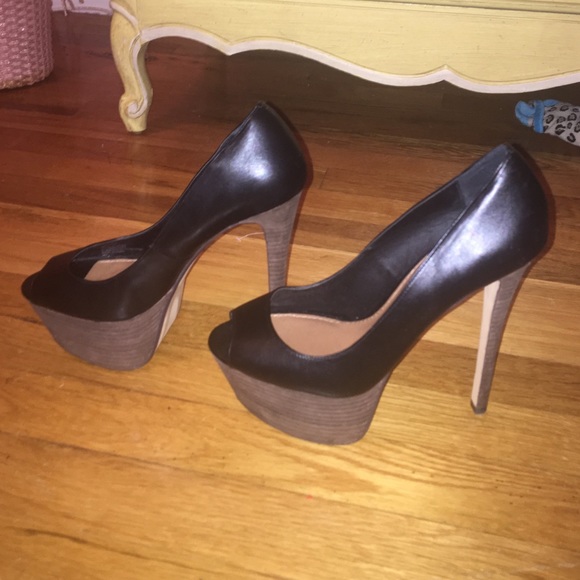 Platform heels - Picture 2 of 4
