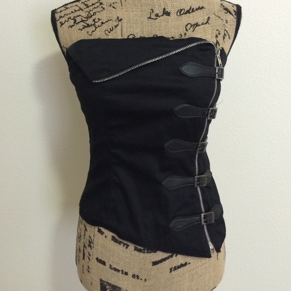 Bad Girl Strapless Top
