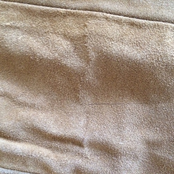 NWT Reformation Tuscon Suede Skirt Sz. 2 - Picture 4 of 4