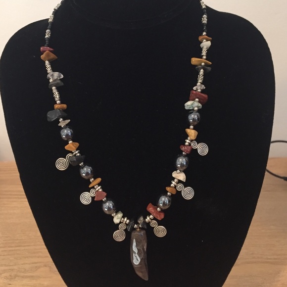Morrocan necklace with natural stone