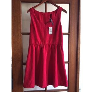 NWT Kensie red dress