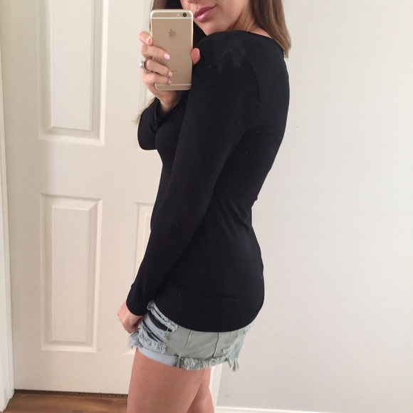 • Last • Black X Long Sleeve Top - Picture 3 of 4