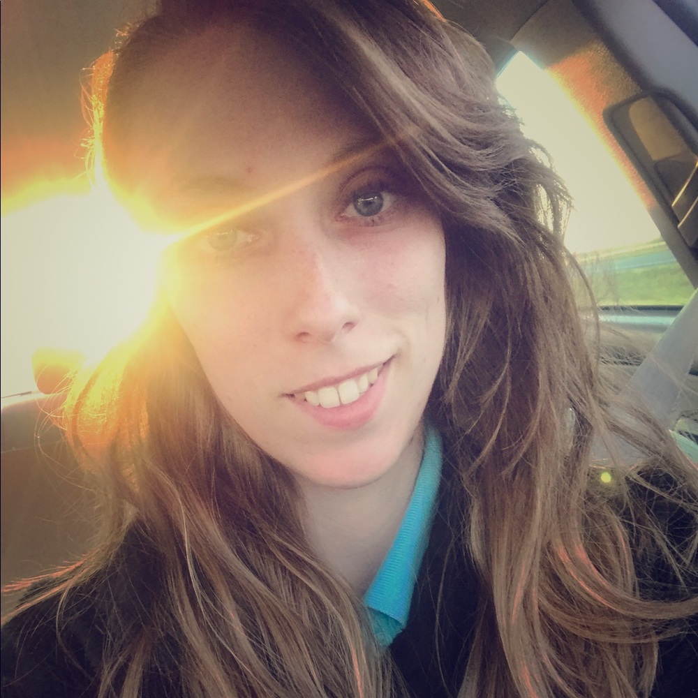 Meet your Posher, Victoria