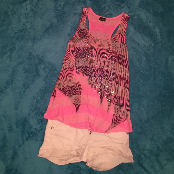 🚫SOLD🚫 Daytrip tank size small