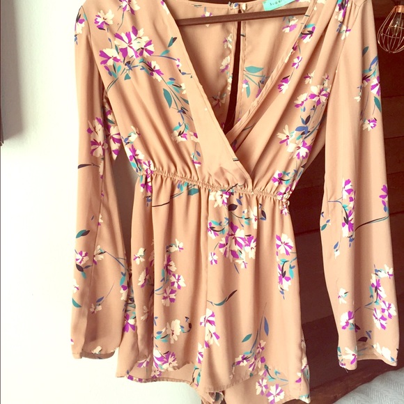 Mini Floral Romper - size small