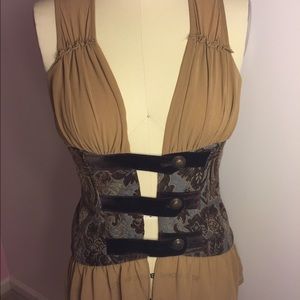 ❗️REDUCED❗️BKE Boutique Chiffon Vest Damask Waist