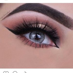 Meet your Posher, Miriam