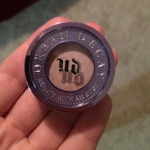Urban Decay eyeshadow Midnight Cowboy
