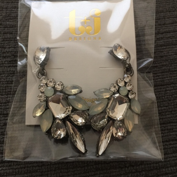 NWT T+J Earrings - Picture 2 of 3