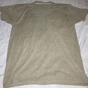 Hanes grey v neck t shirt