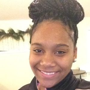 Meet your Posher, Kiara