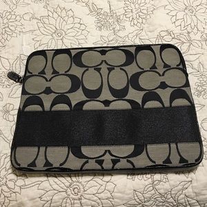 Coach portfolio/iPad holder