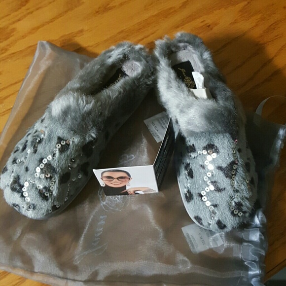 Bedroom slippets. Grey