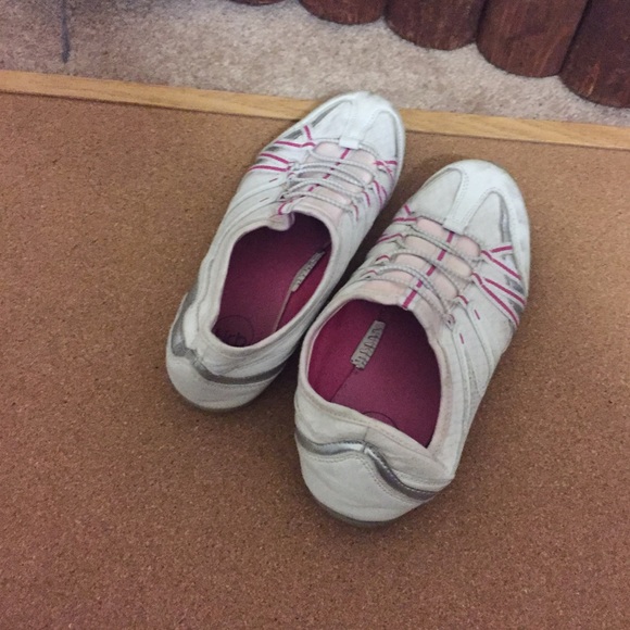 Shoes - Picture 2 of 2