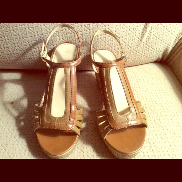 Cork wedge sandals