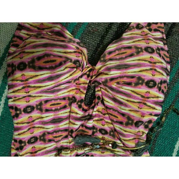 Carmen Marc Valvo tie dye swimsuit - Picture 2 of 4