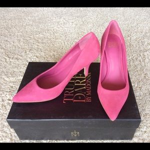TRUTH OR DARE BY MADONNA FUCHSIA SUEDE PUMPS