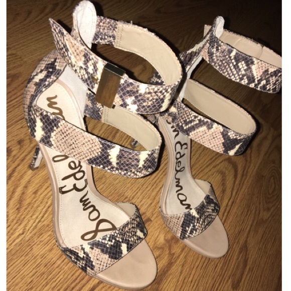 Sam Edelman Addie in Taupe Snake Skin