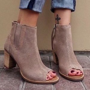 TOMS - Majorca suede booties