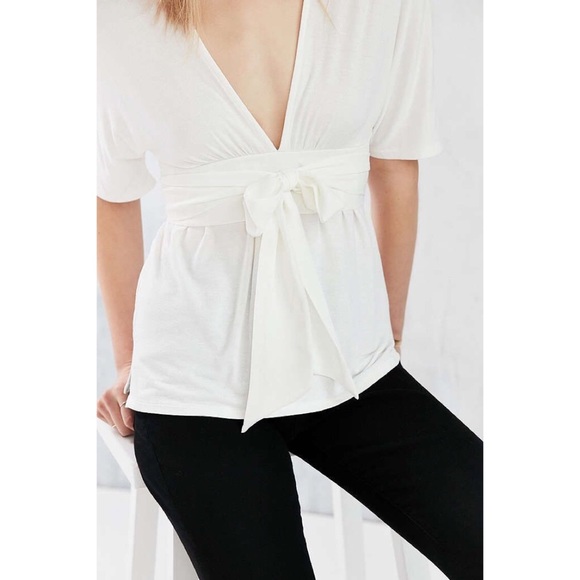 NWT Urban Outfitters Belted Top - Picture 3 of 4