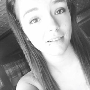 Meet your Posher, Janelle