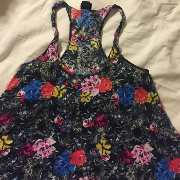 Racer back floral trapeze tank