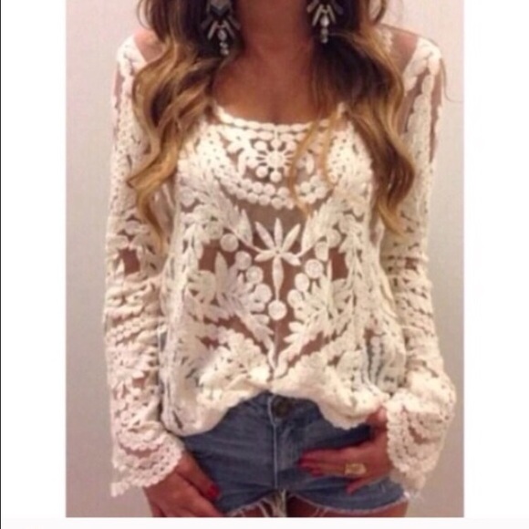 White lace long sleeve top