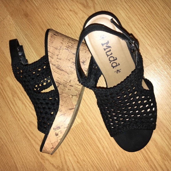 Mudd Shoes - Crochet Wedges