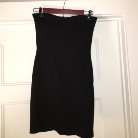 NWOT 5th culture strapless black dress
