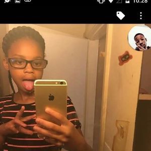 Meet your Posher, Danika