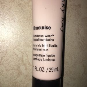 Mary Kay ivory 2 foundation