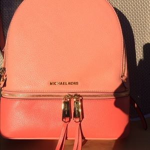 Michael Kors Rhea Zip medium backpack