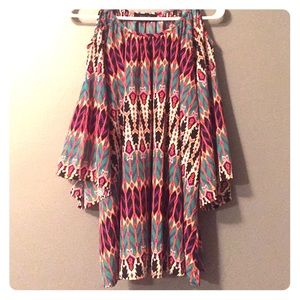 Boho top with shoulder cut-outs