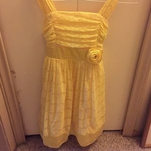 little girls yellow dress