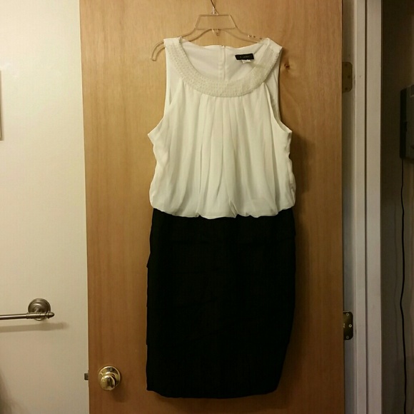 BNWOT Cocktail dress size 10