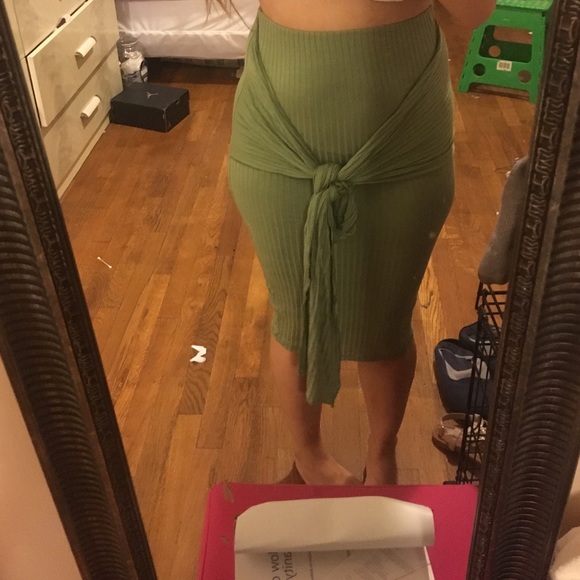 Olive green mid length skirt