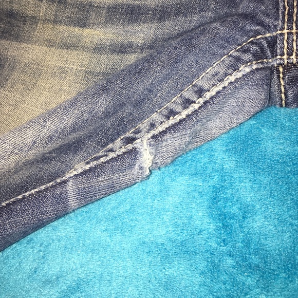 🚫SOLD🚫 Miss Me size 29 - Picture 3 of 3