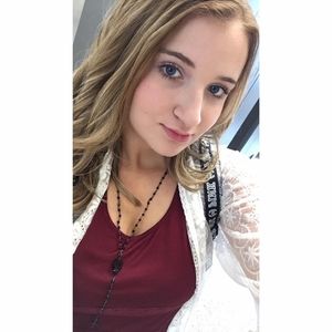 Meet your Posher, Toni