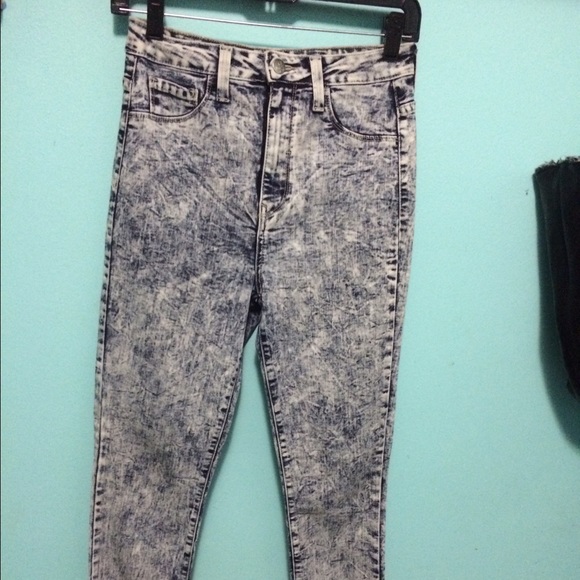 BRAND NEW ACID WASH BLUE&WHITE JEANS