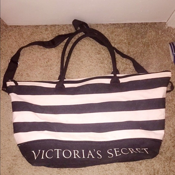 VS overnight bag
