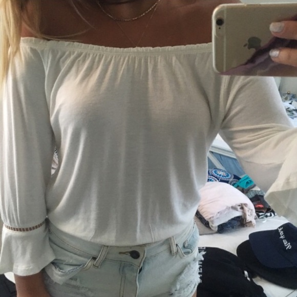 Off the shoulder top - Picture 4 of 4