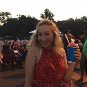 Meet your Posher, Molly