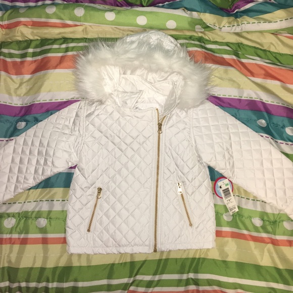 Girls 4T coat ❤️