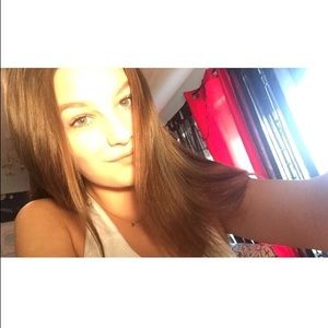 Meet your Posher, Lexie