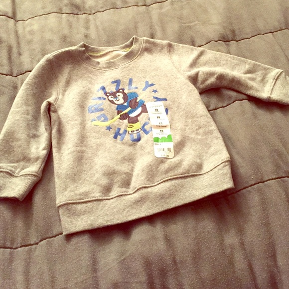 Sweatshirt