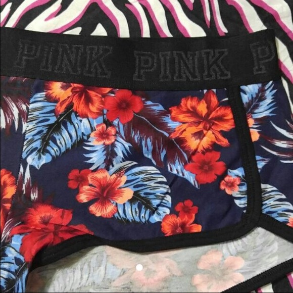 Vs pink boyshorts - Picture 2 of 3